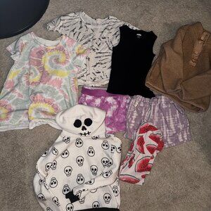 Girls Size 4T Clothing Bundle | 8 items (Dress, Coat, Hoodie, Shorts+)
